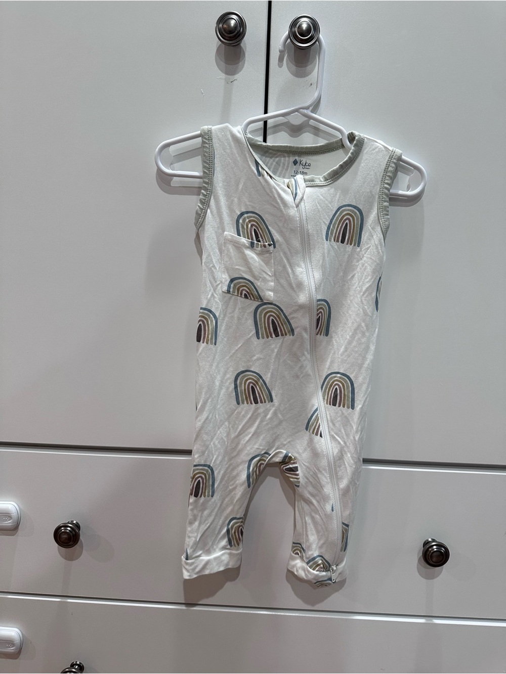 Kyte BABY Aloe Rainbow Sleeveless Zip Romper